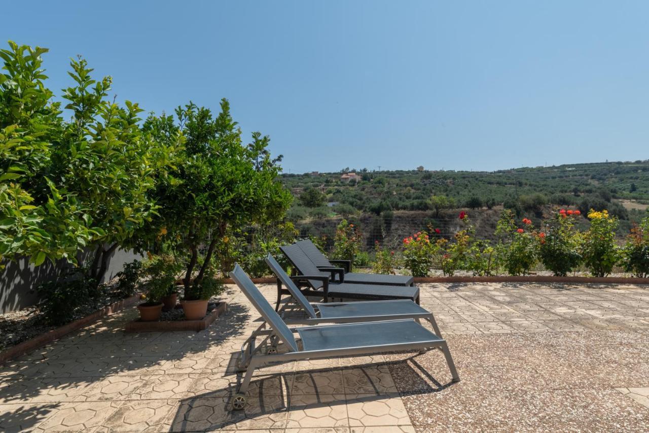 Aelia Home Exterior photo