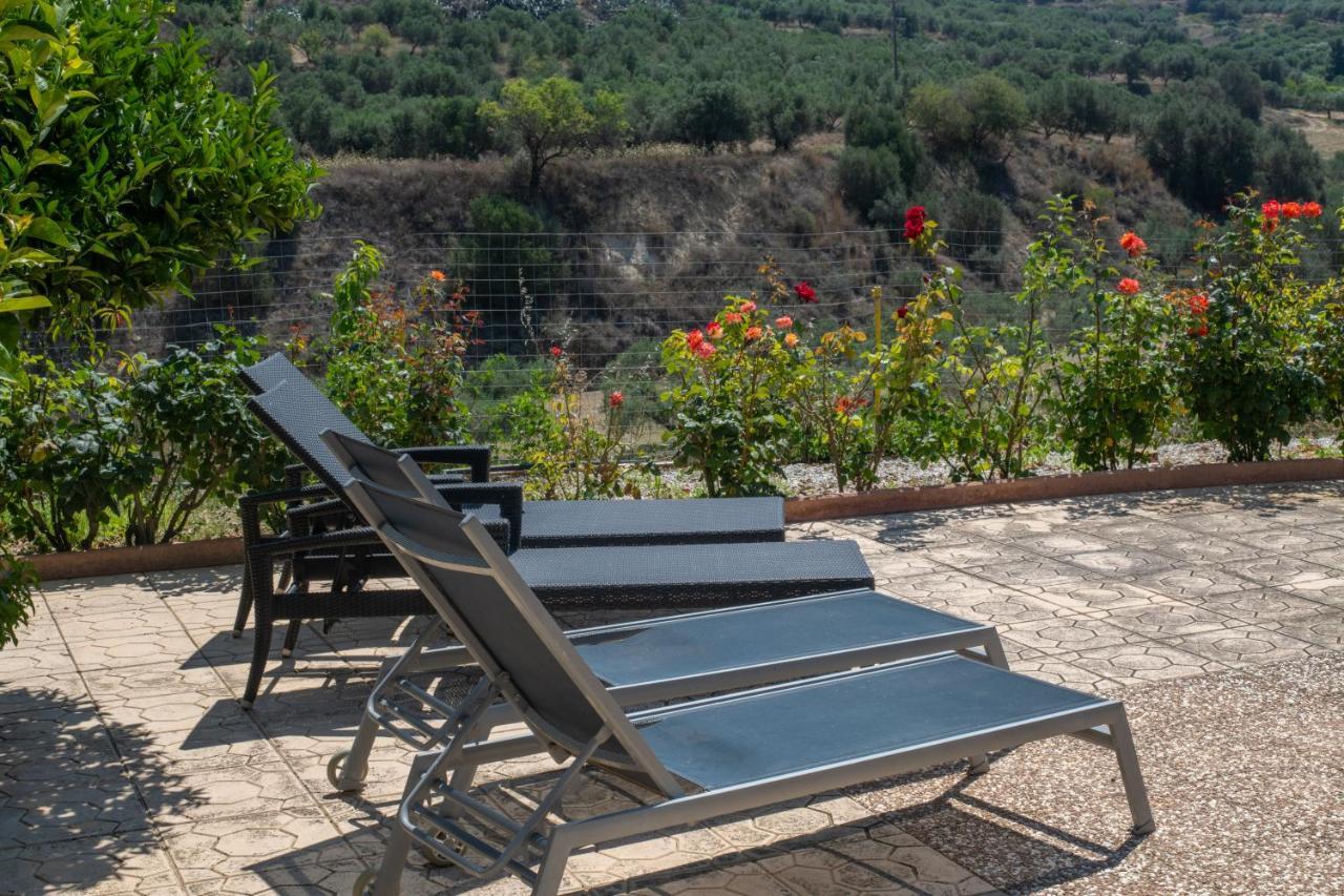 Aelia Home Exterior photo